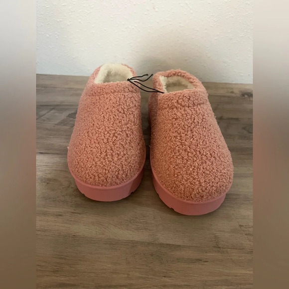 Love 83 Little & Big Girls Teddy Sherpa Scuff Platform Slipper, Size 12, NWT - Picture 2 of 9